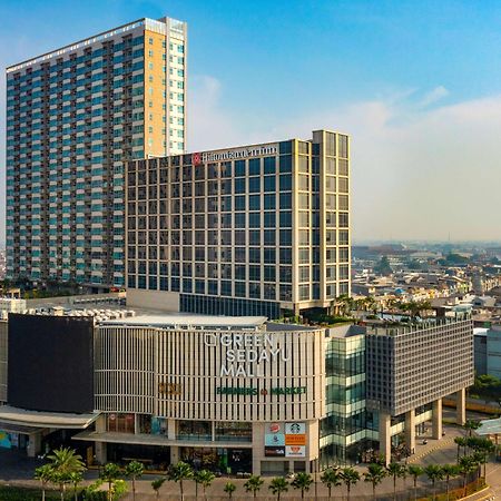 Hilton Garden Inn Jakarta Taman Palem Dış mekan fotoğraf